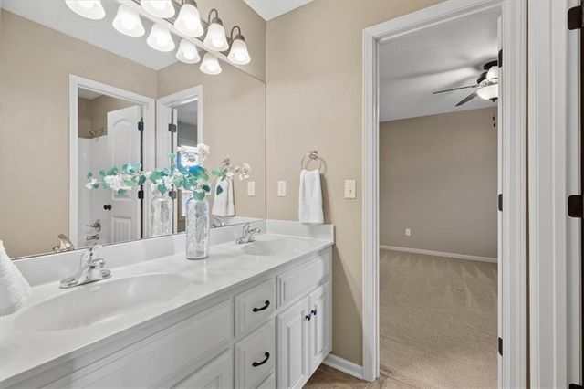 3107 W 155th Terrace, Overland Park, KS 66224