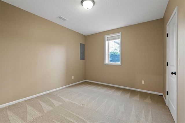 3107 W 155th Terrace, Overland Park, KS 66224