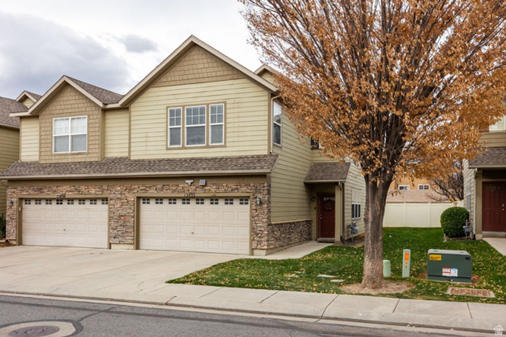 13492 LEAF WING LN, Riverton, UT 84096