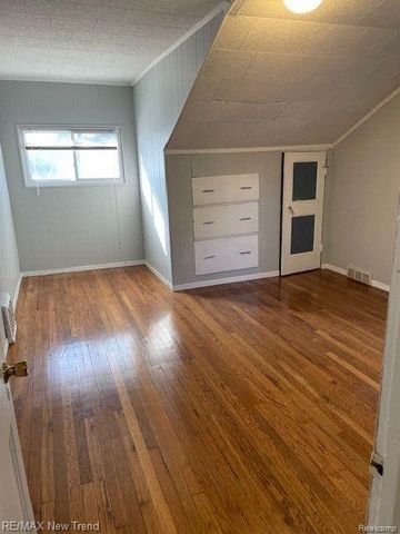 1475 Webster Street, Birmingham, MI 48009