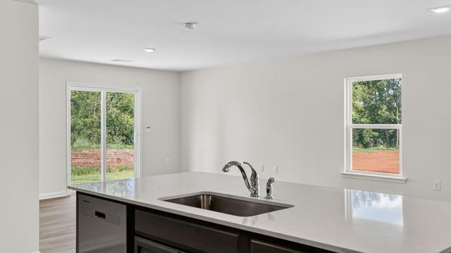 623 Starbeam Court, Spartanburg, SC 29303