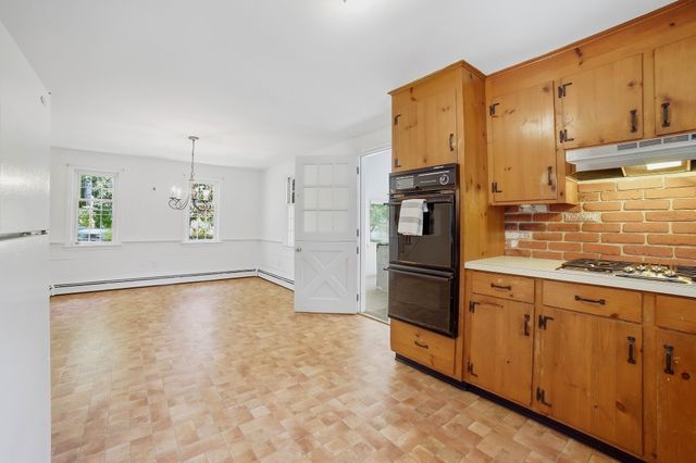 407 Stow Rd, Boxborough, MA 01719