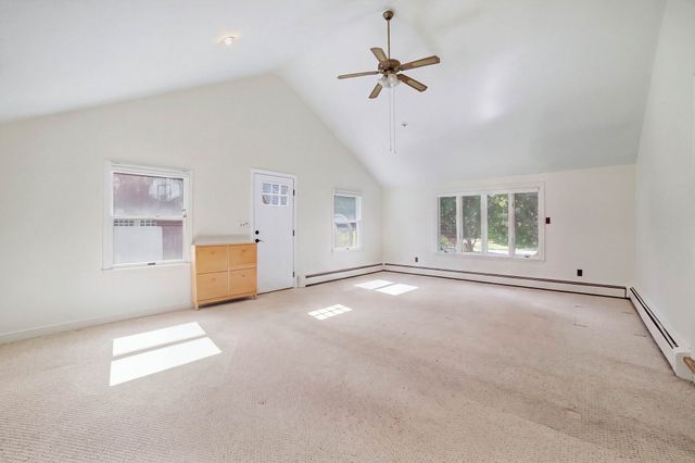 407 Stow Rd, Boxborough, MA 01719