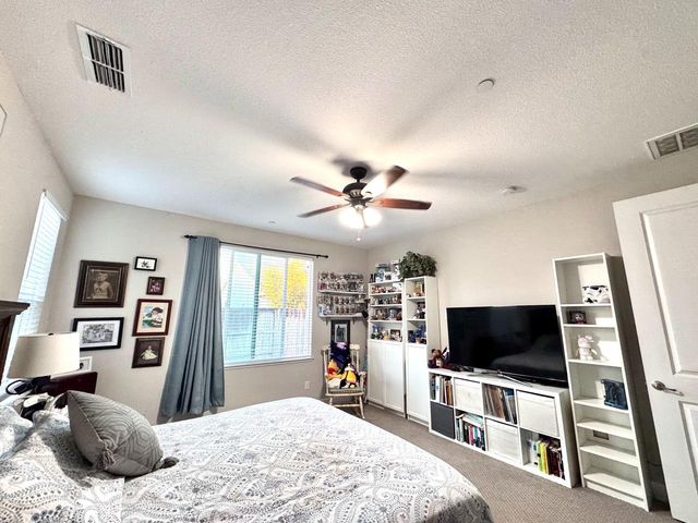 117 Bing Dr, Lodi, CA 95240