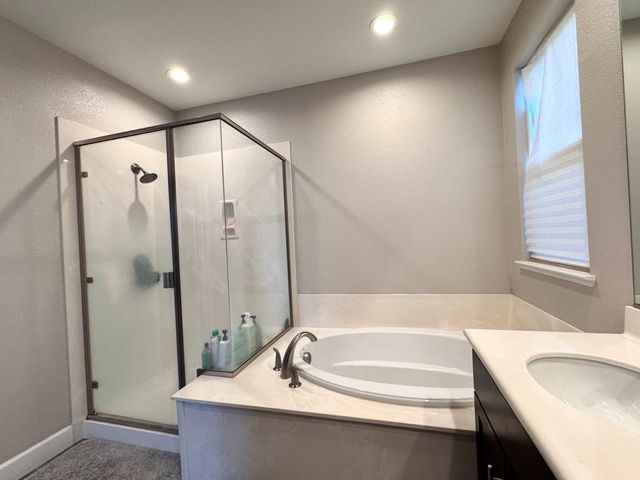 117 Bing Dr, Lodi, CA 95240