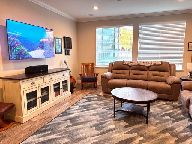 117 Bing Dr, Lodi, CA 95240