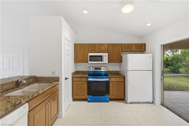 18497 Sarasota RD, Fort Myers, FL 33967