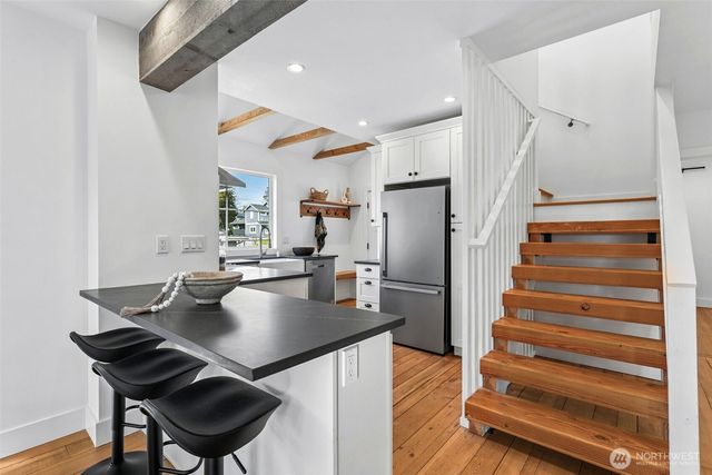 6010 49th Avenue SW, Seattle, WA 98136