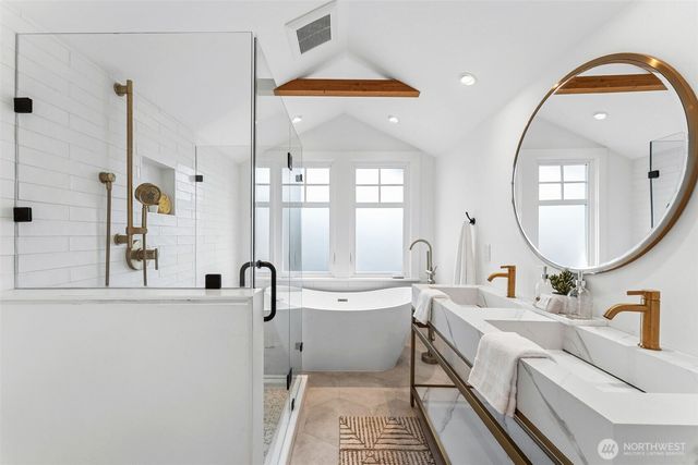 6010 49th Avenue SW, Seattle, WA 98136