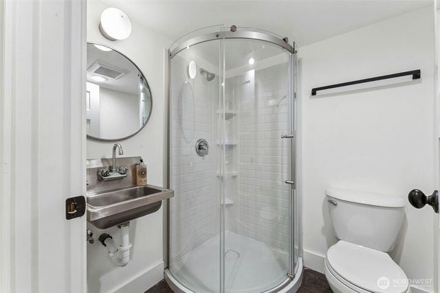 6010 49th Avenue SW, Seattle, WA 98136