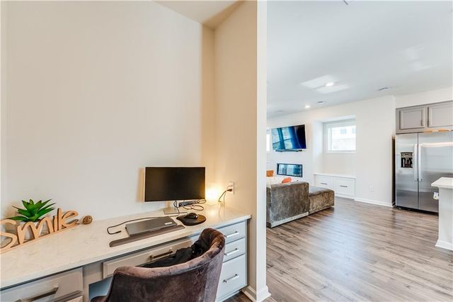 1634 Halbrook SW Place, Marietta, GA 30008