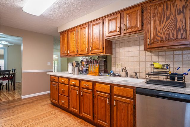 4200 Linchmere Drive, Clayton, OH 45415