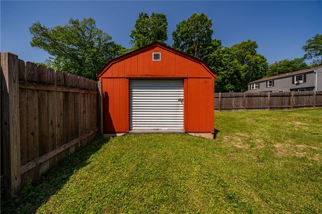4200 Linchmere Drive, Clayton, OH 45415