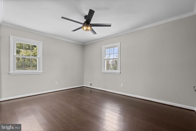 1022 CROTON DR, Alexandria, VA 22308