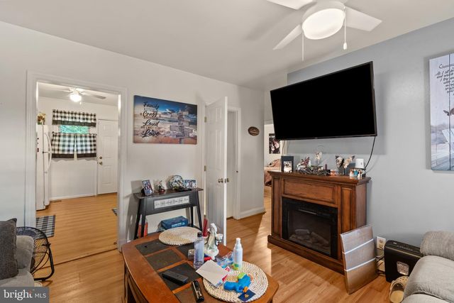 8000 FT SMALLWOOD RD, Baltimore, MD 21226