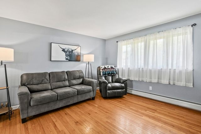 149 Kittredge Road, Pittsfield, MA 01201