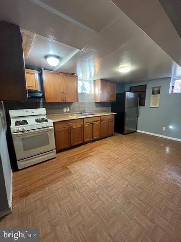 6703 DORMAN ST, Hyattsville, MD 20784