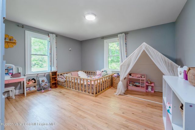 391 Joys Lane, Hurley, NY 12443