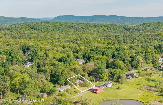 391 Joys Lane, Hurley, NY 12443