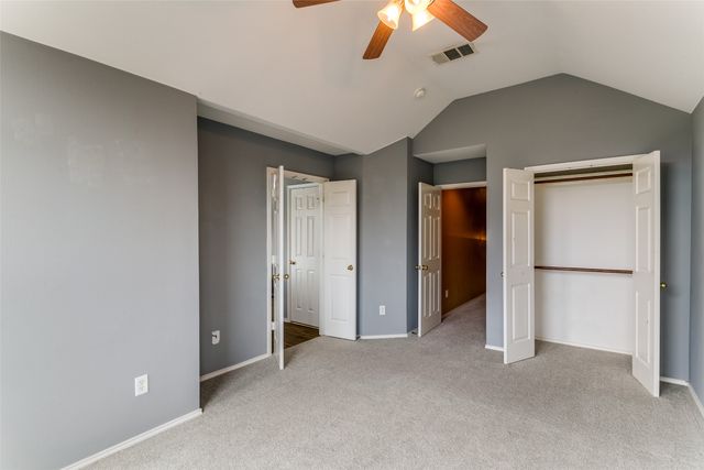 211 Patriot Lane, Euless, TX 76040