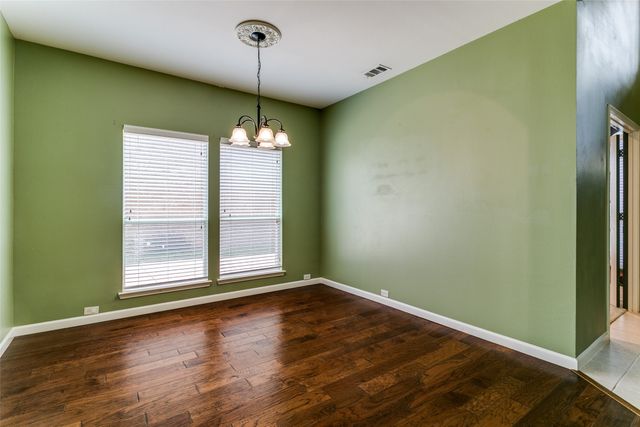 211 Patriot Lane, Euless, TX 76040