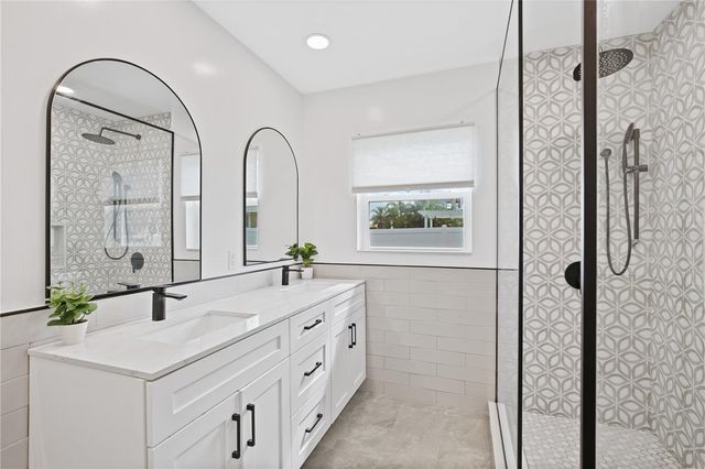136 BAYSIDE DRIVE, Clearwater Beach, FL 33767