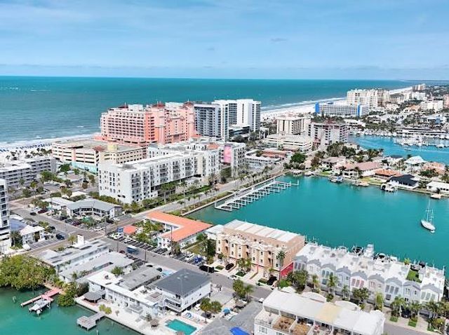 136 BAYSIDE DRIVE, Clearwater Beach, FL 33767
