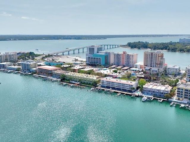 136 BAYSIDE DRIVE, Clearwater Beach, FL 33767