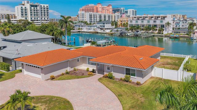 136 BAYSIDE DRIVE, Clearwater Beach, FL 33767