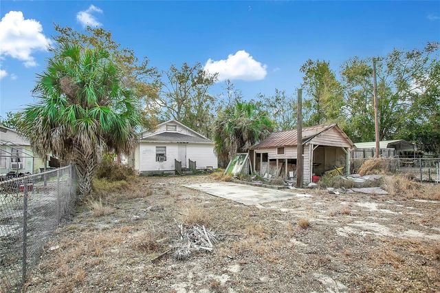 219 E POLK AVENUE, Lake Wales, FL 33853