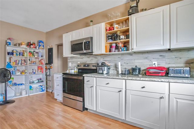 219 E POLK AVENUE, Lake Wales, FL 33853