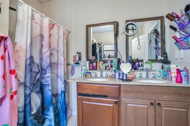 219 E POLK AVENUE, Lake Wales, FL 33853