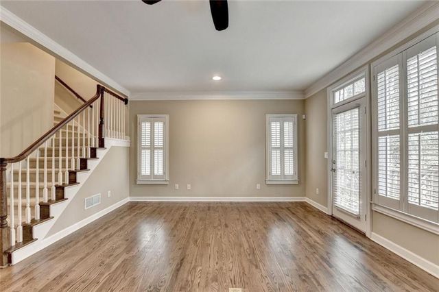 10 Carrington NE Way, Atlanta, GA 30328