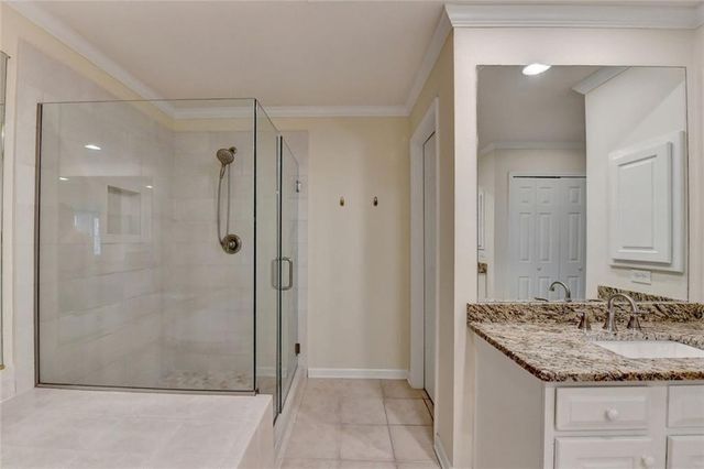 10 Carrington NE Way, Atlanta, GA 30328