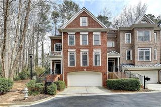 10 Carrington NE Way, Atlanta, GA 30328