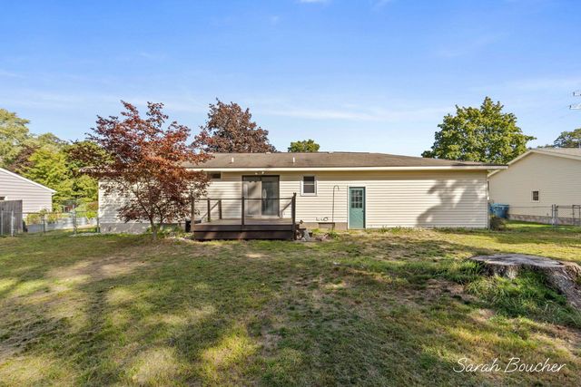 15129 Mitchell Street, Grand Haven, MI 49417