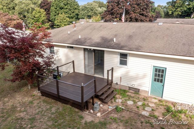 15129 Mitchell Street, Grand Haven, MI 49417