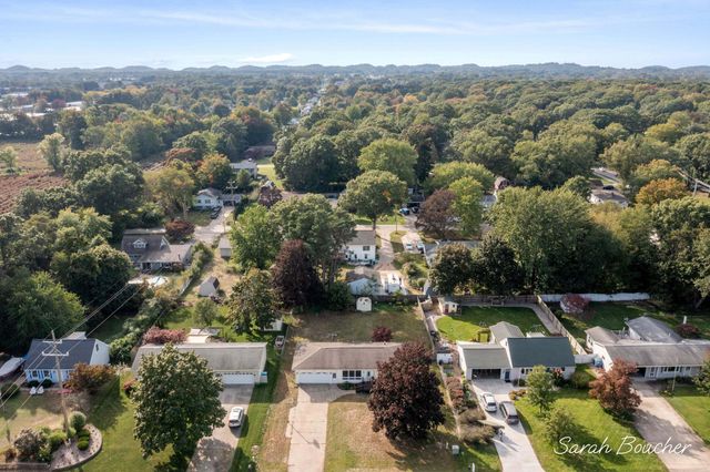15129 Mitchell Street, Grand Haven, MI 49417