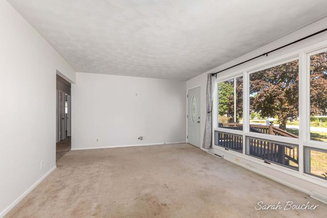 15129 Mitchell Street, Grand Haven, MI 49417
