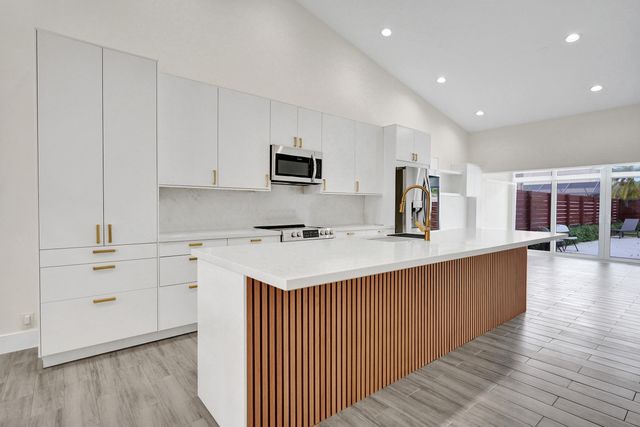 11175 Jasmine Hill, Boca Raton, FL 33498