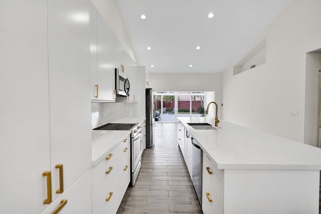 11175 Jasmine Hill, Boca Raton, FL 33498