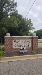 5722 Wellesley Lane, Ypsilanti, MI 48197