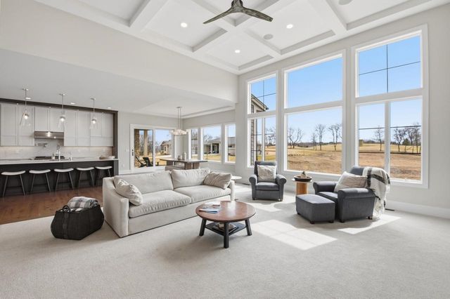 S17W30381 Hazeltine COURT, Waukesha, WI 53188