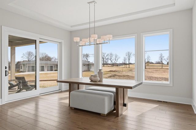 S17W30381 Hazeltine COURT, Waukesha, WI 53188