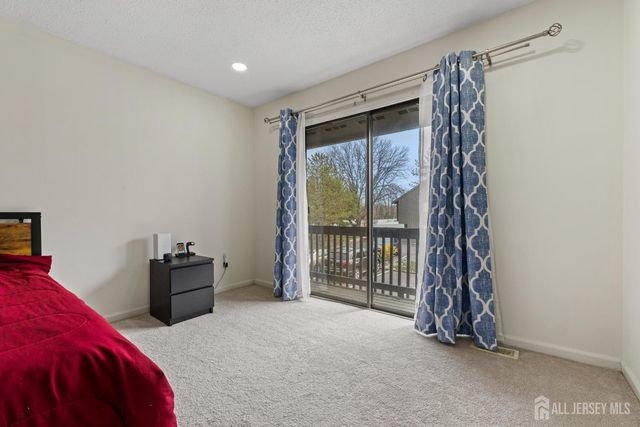 96 Westgate Drive, Edison, NJ 08820