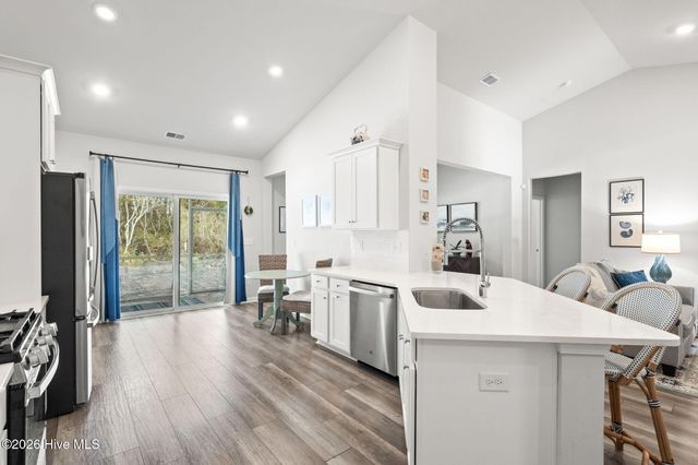 6842 W Lindley Lane SW Lot 8, Ocean Isle Beach, NC 28469