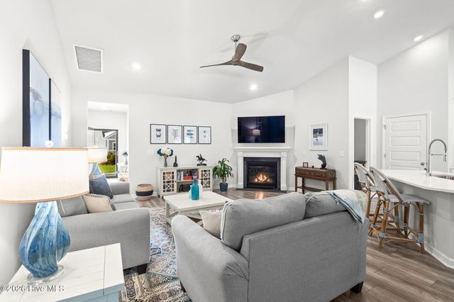 6842 W Lindley Lane SW Lot 8, Ocean Isle Beach, NC 28469