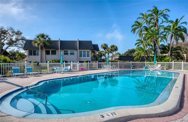 2206 CORDOVA GREEN, Seminole, FL 33777