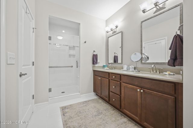 5 Traditions Place, Monroe, NJ 08831