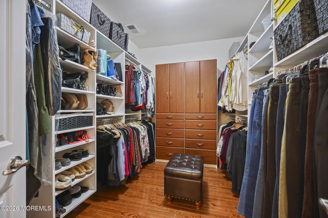 5 Traditions Place, Monroe, NJ 08831